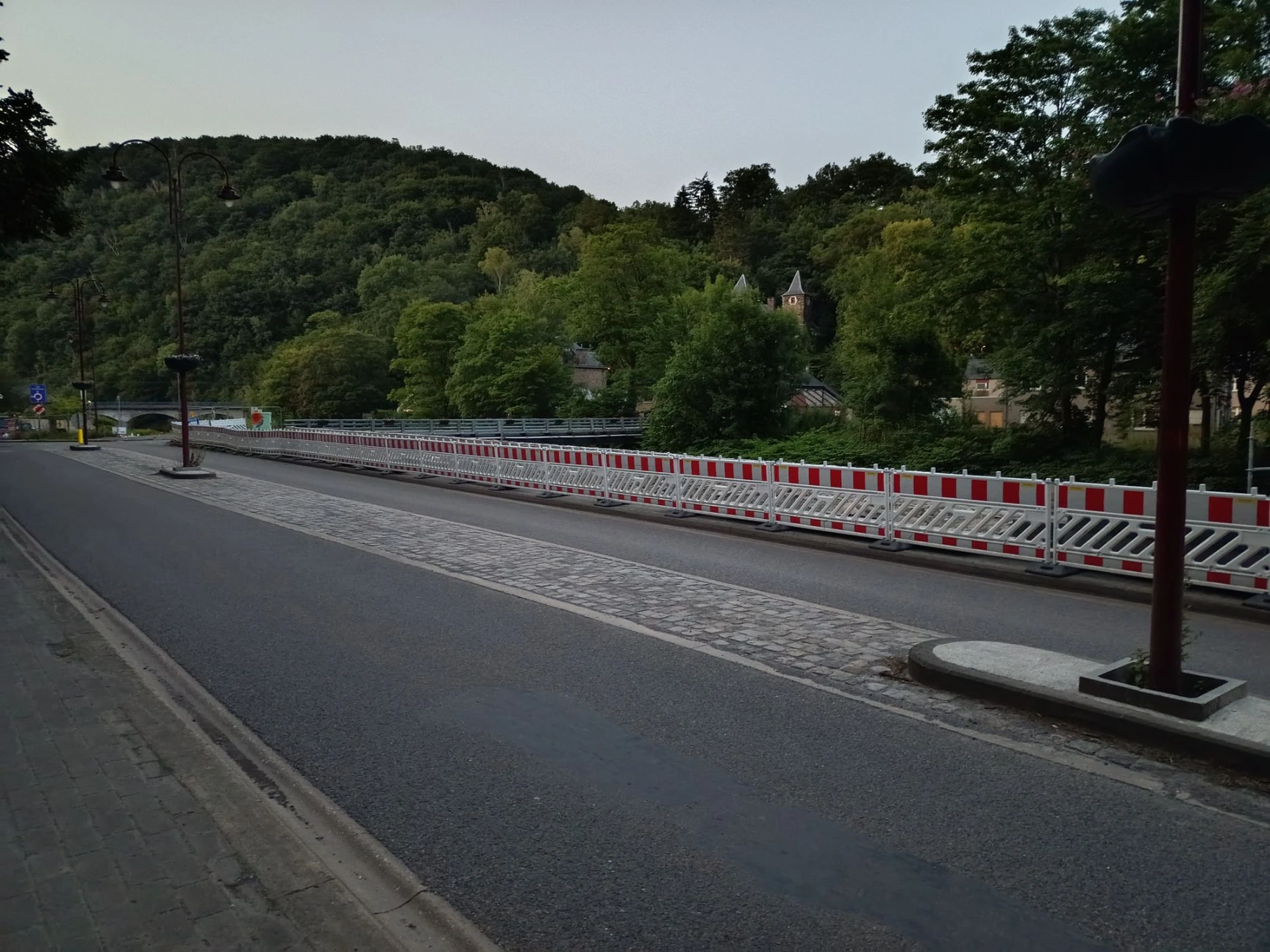 Infrastructures route